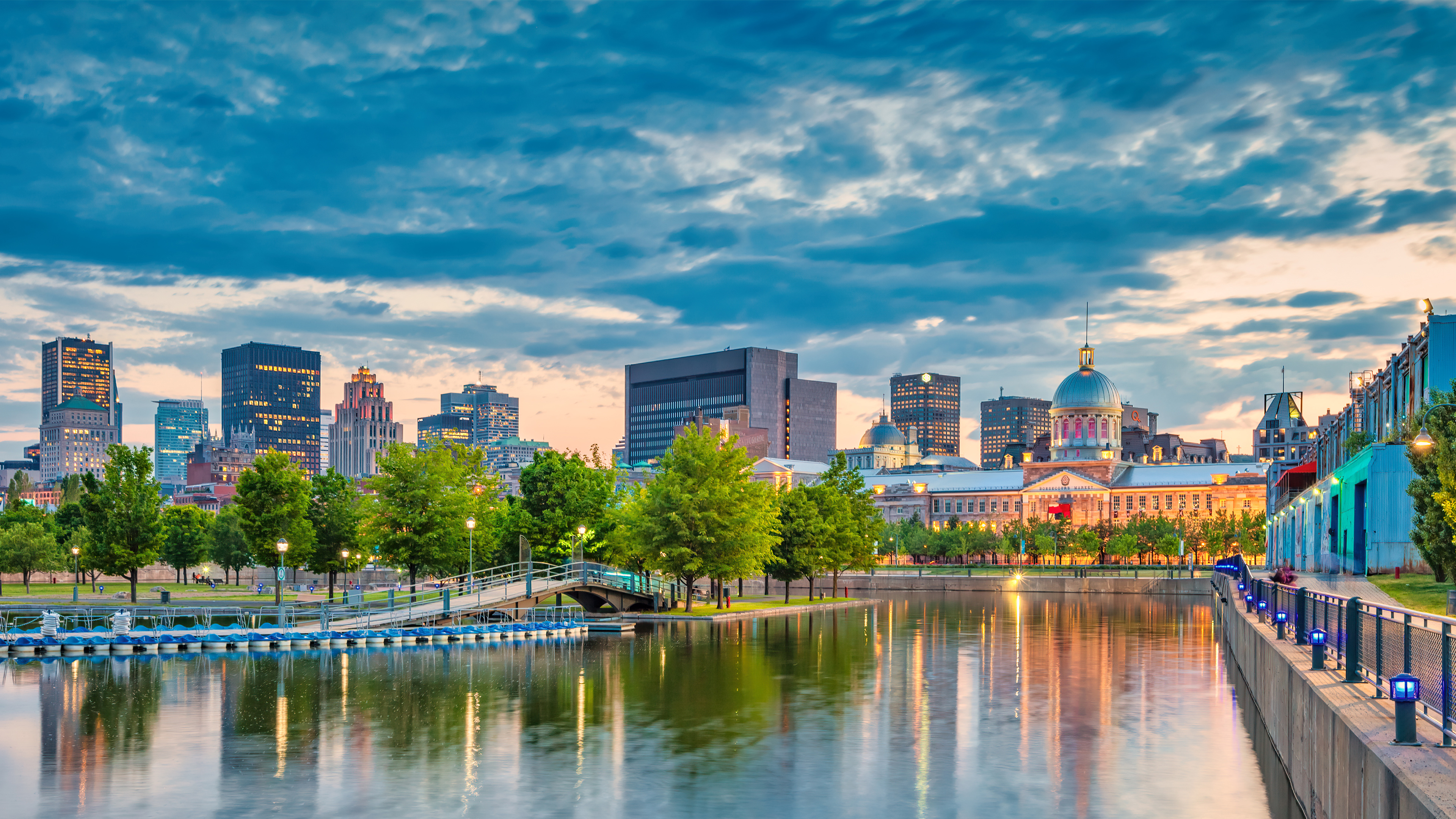 Skyline of Downtown Montreal, Quebec, Canada (© benedek/E+/Getty Images)