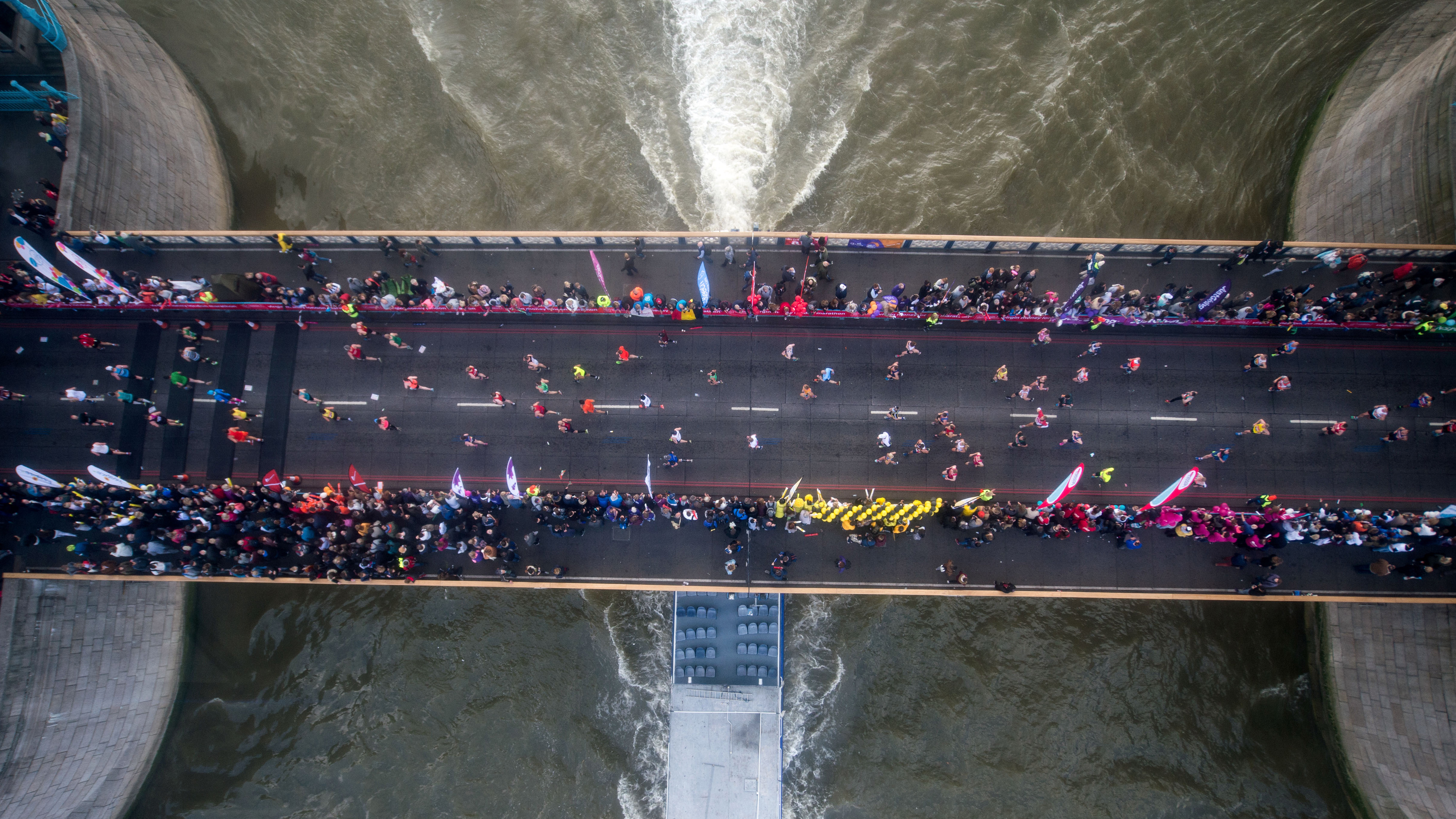 London Marathon in London on April 23, 2017 (© CHRIS J RATCLIFFE/Stringer/AFP/Getty Images)