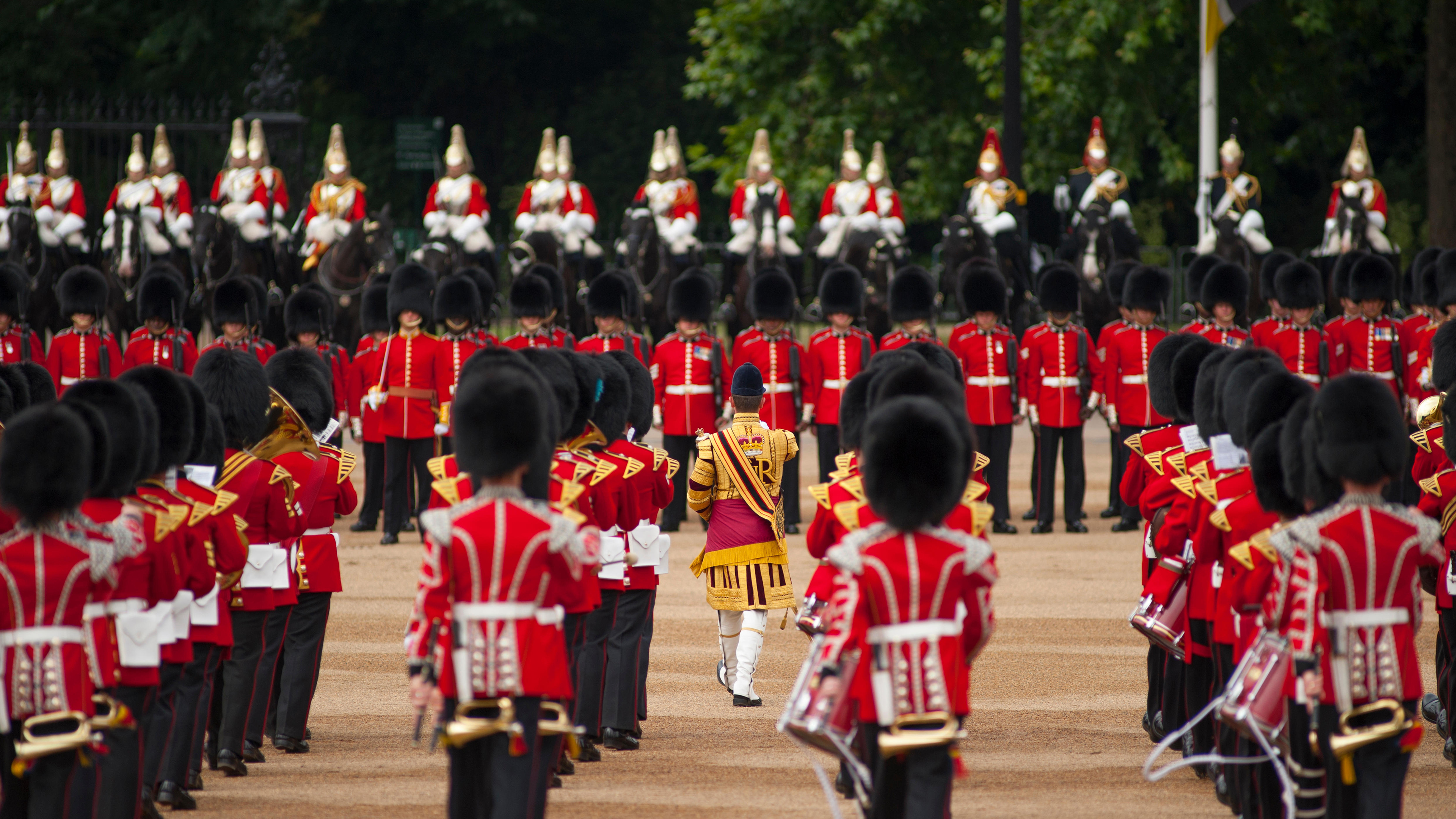 Guards Bands at Horse Guards Parade, London during Trooping the Colour 2014 (© Malcolm Park editorial/Alamy Live News)