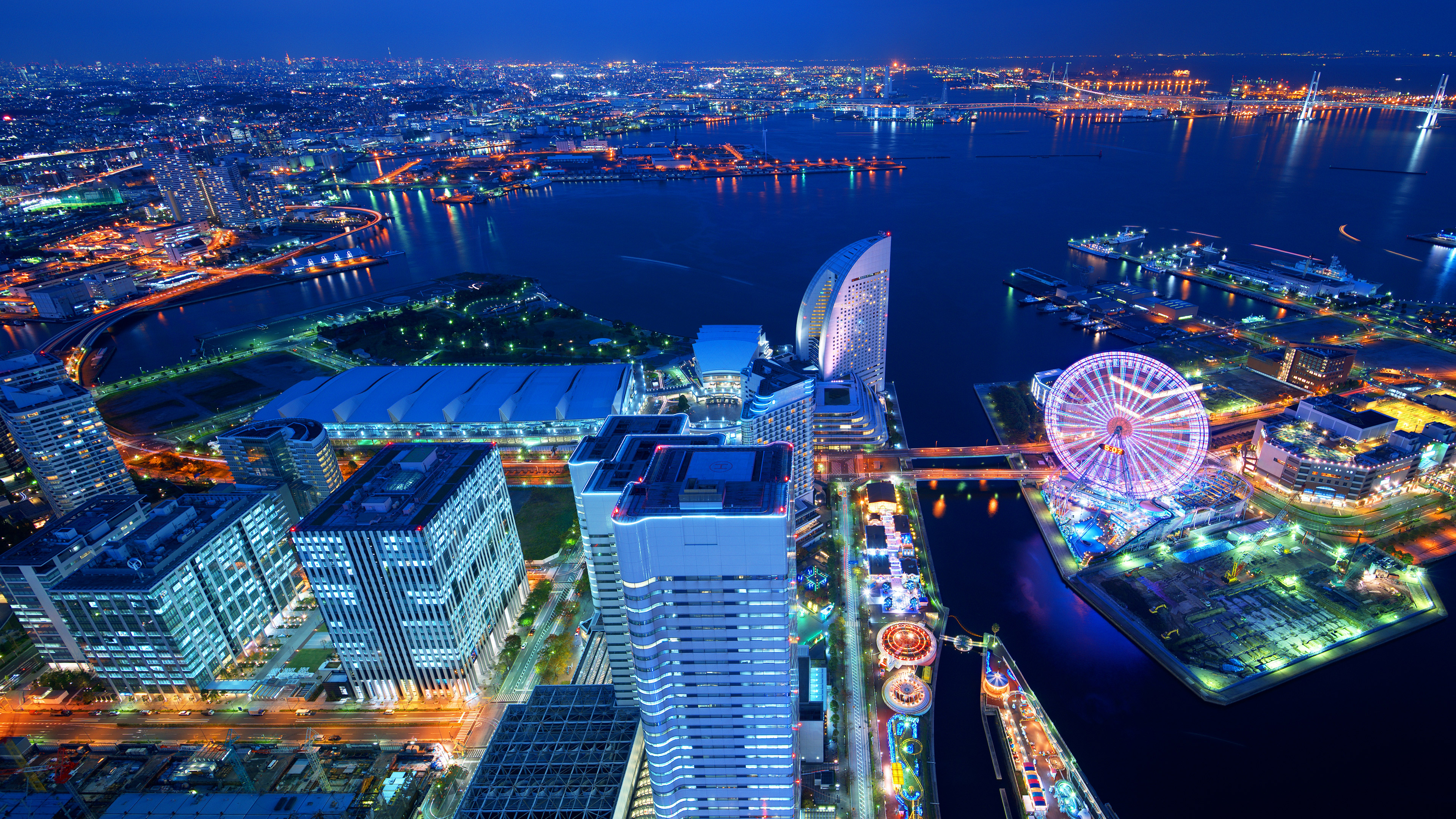 みなとみらい 21 地区, 神奈川県 横浜市 (© SeanPavonePhoto/Getty Images)